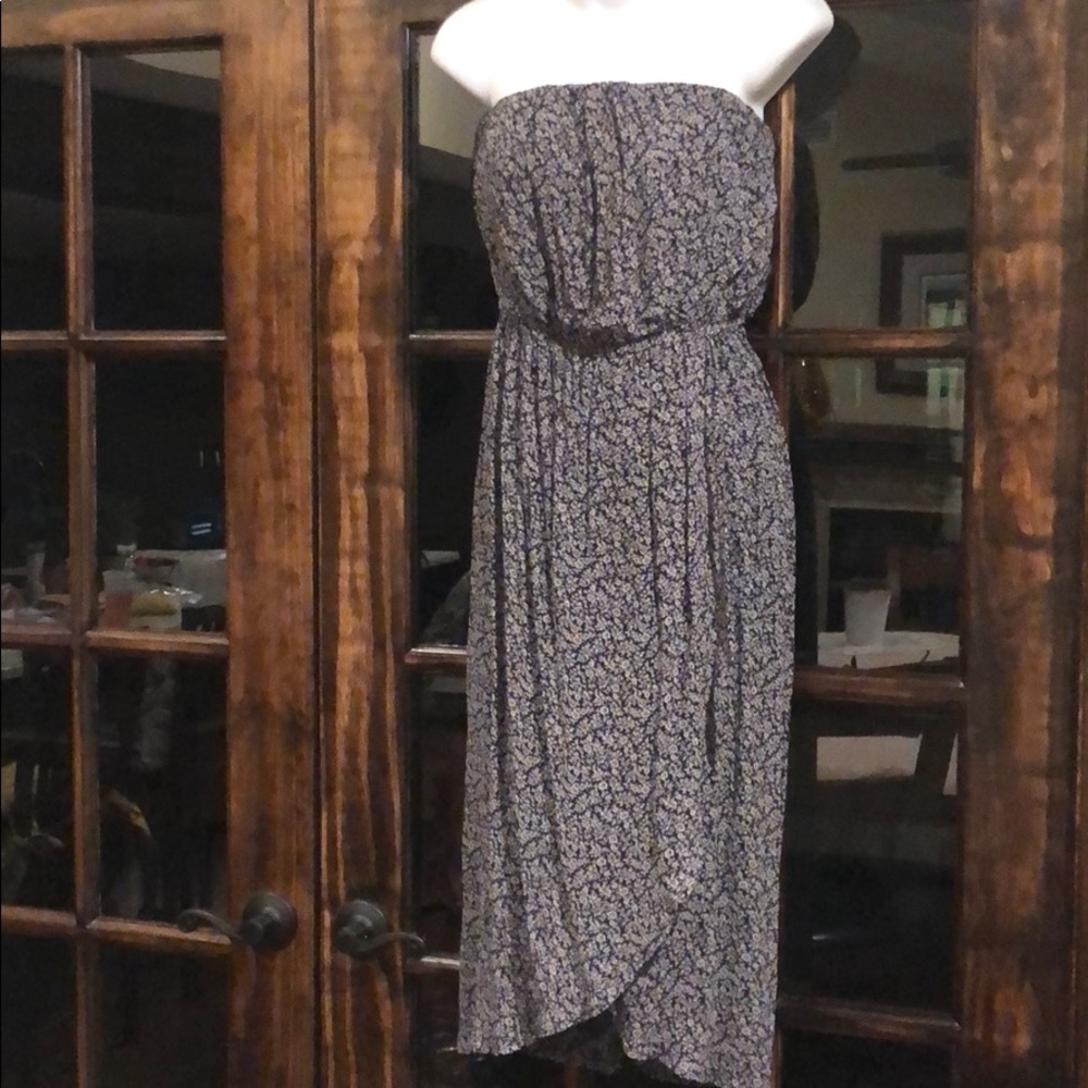 Strapless dress